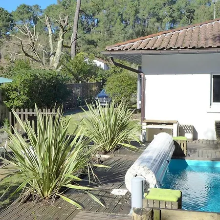 Ref 142, Seignosse, Agreable Avec Piscine Chauffee Au Calme, 6 Personnes Villa *