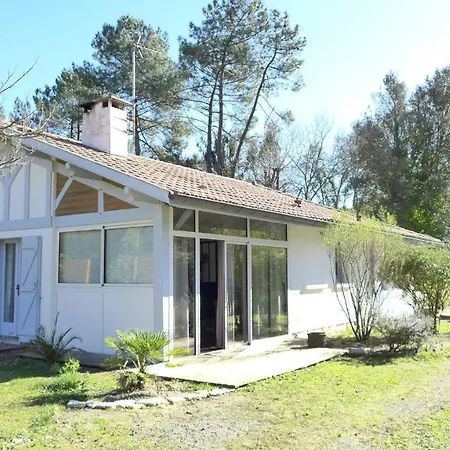 Ref 142, Seignosse, Agreable Avec Piscine Chauffee Au Calme, 6 Personnes * Seignosse