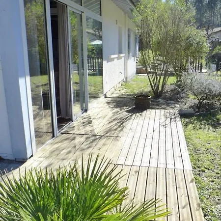 Ref 142, Seignosse, Agreable Avec Piscine Chauffee Au Calme, 6 Personnes